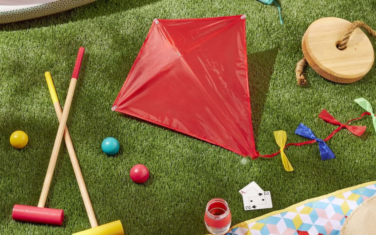 3 of the Best BudgetFriendly Summer Outdoor Games Hunter & Gather