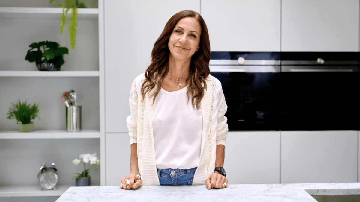 Julia Bradbury Kitchen