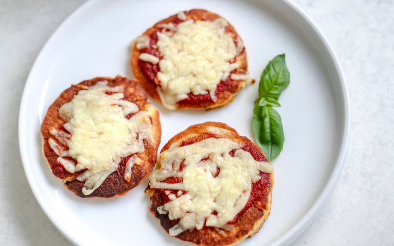 Keto & Low Carb Pizza Bite Appetisers