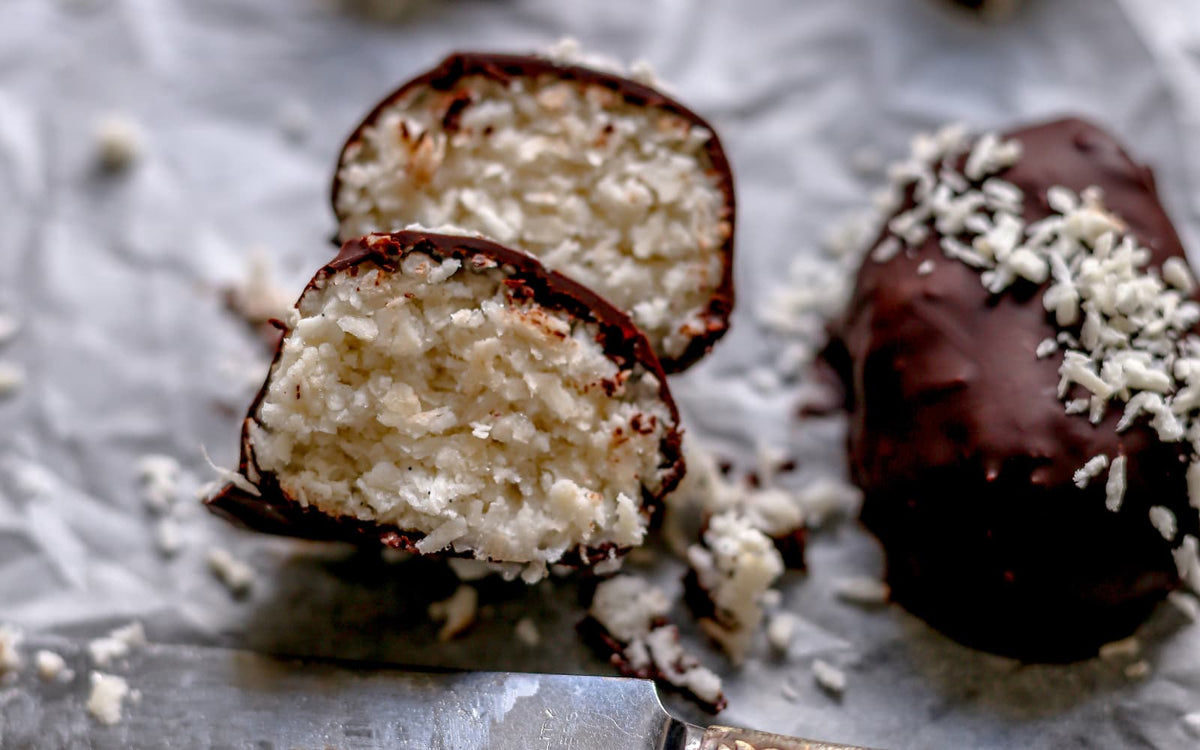 Keto Bounty Bars Recipe with Coconut Oil